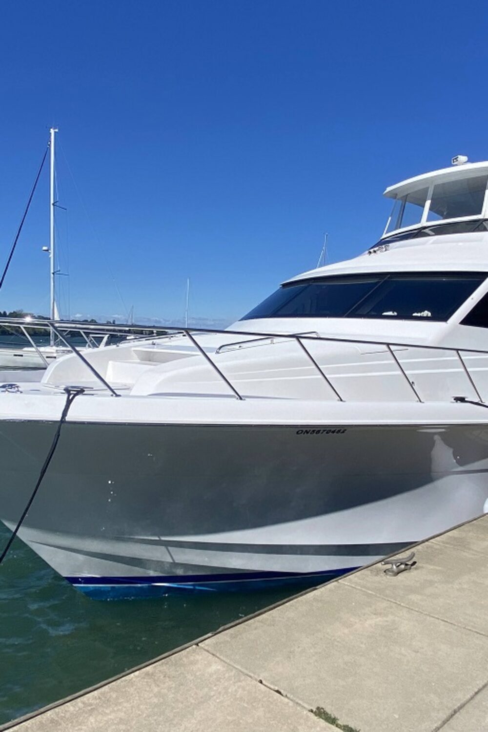 2011 Hatteras Motor Yacht 60